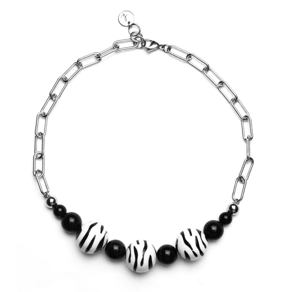 Collar Cebra - bisutería artesanal de Katarsis