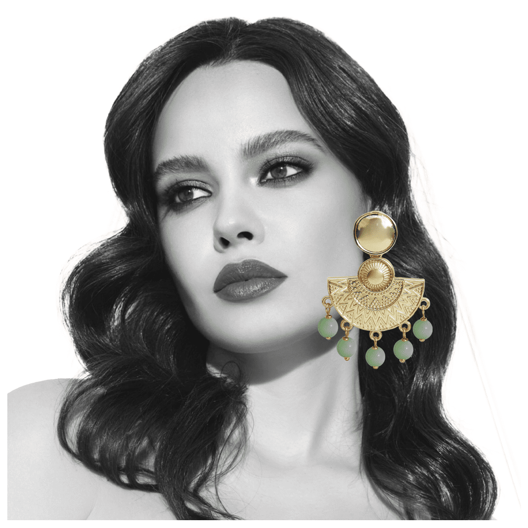 Modelo pendientes dorados bola verde Pendientes Inca - bisutería artesanal de Katarsis