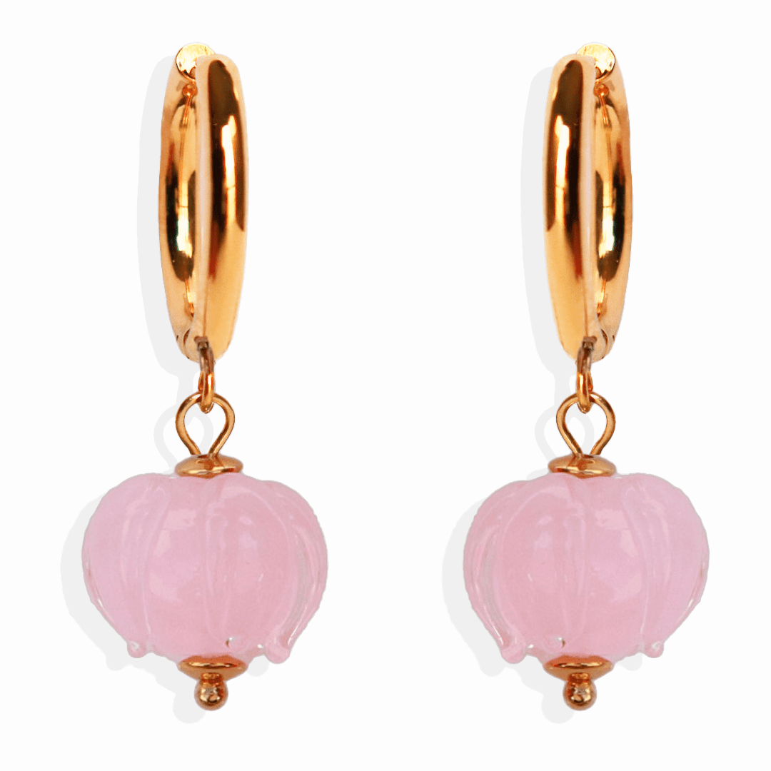 Pendientes flor cristal rosa claro (1) Pendientes Lill - detalle 3 - bisutería artesanal Katarsis